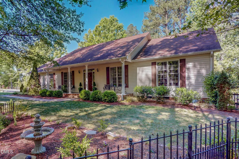 734 Crystal Forest Drive Semora, NC 27343