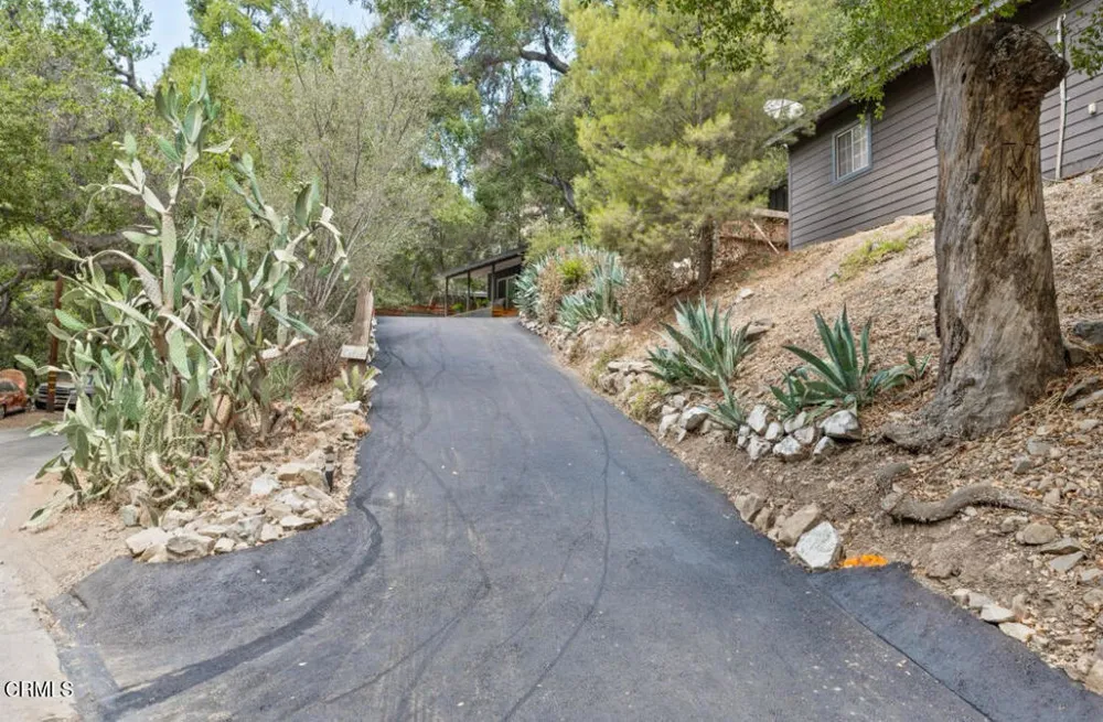 2899 Matilija Canyon Road Ojai, CA 93023