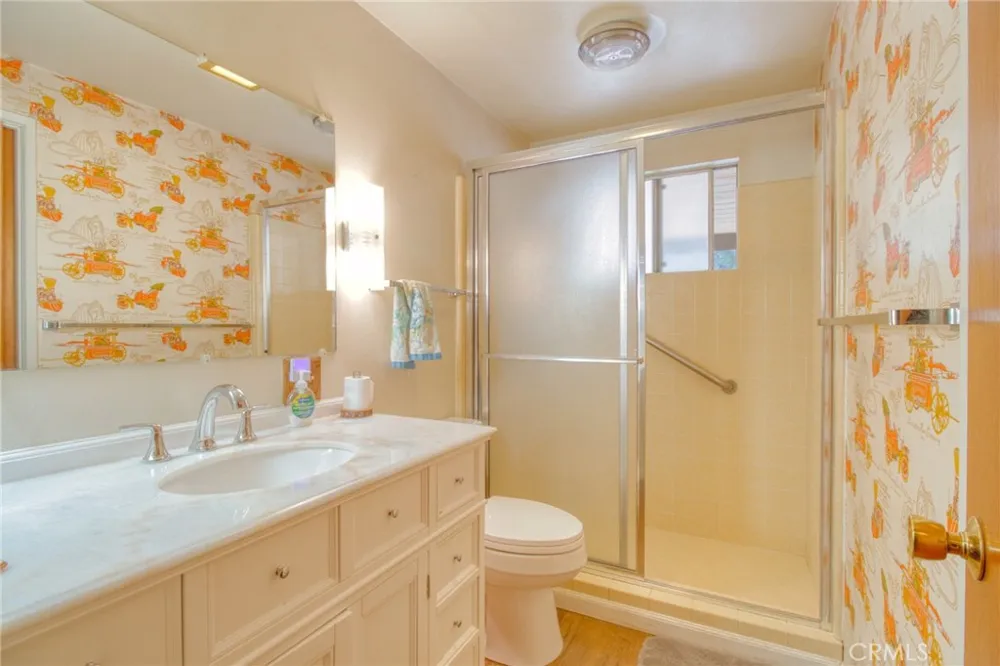 960 Snowbird Road Wrightwood, CA 92397