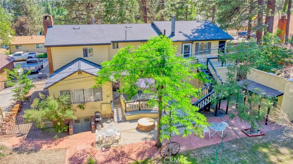 960 Snowbird Road Wrightwood, CA 92397