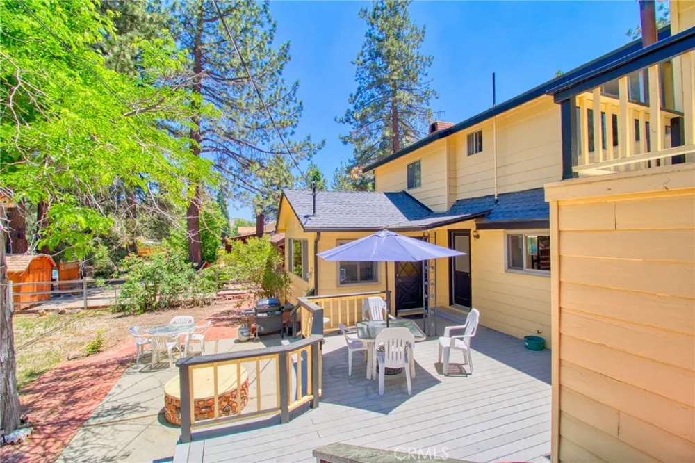 960 Snowbird Road Wrightwood, CA 92397