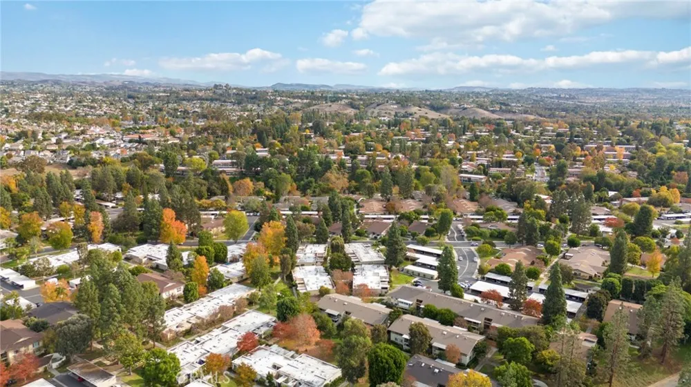 225 Avenida Majorca Laguna Woods, CA 92637