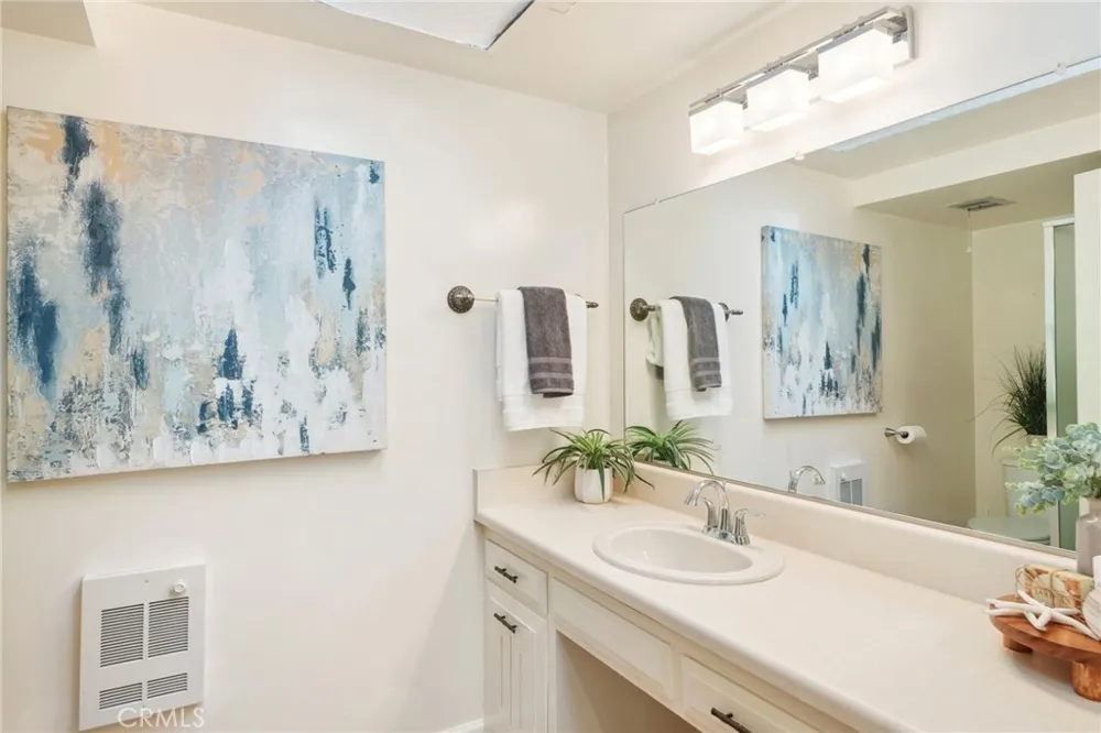 225 Avenida Majorca Laguna Woods, CA 92637