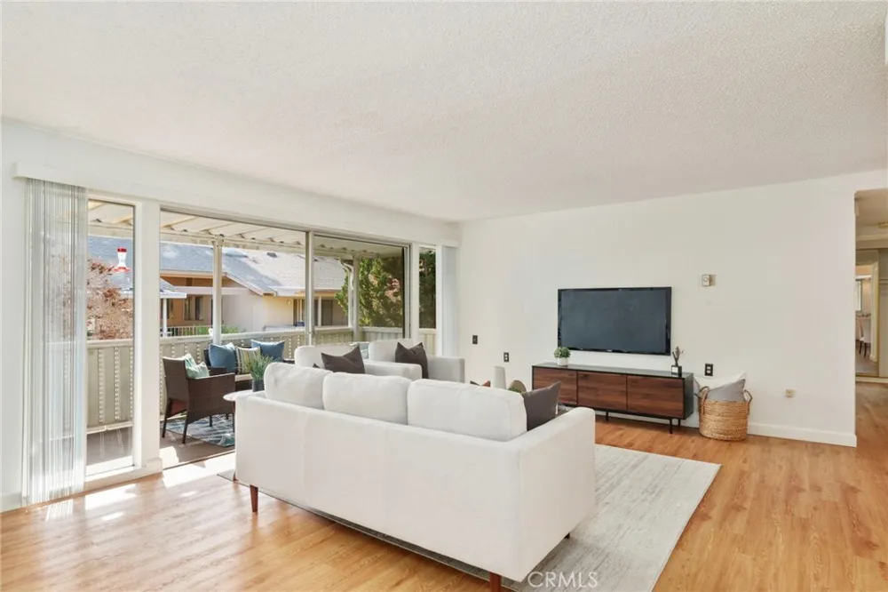 225 Avenida Majorca Laguna Woods, CA 92637