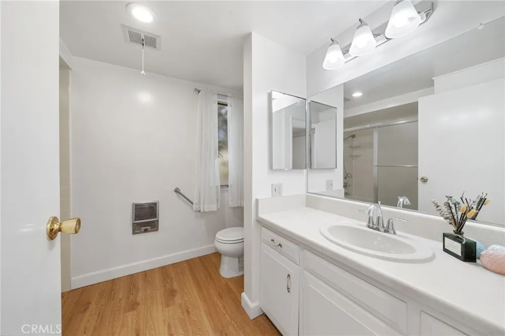 225 Avenida Majorca Laguna Woods, CA 92637