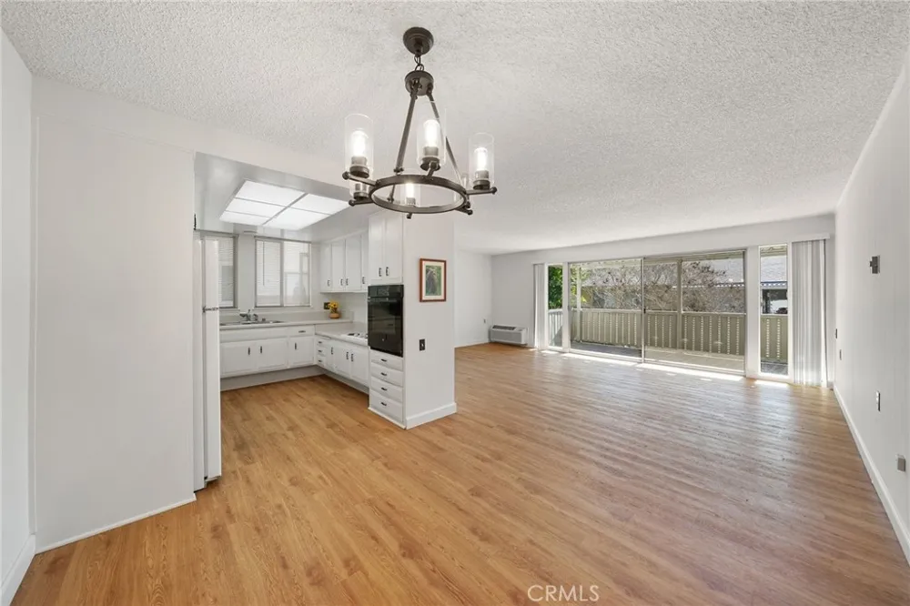 225 Avenida Majorca Laguna Woods, CA 92637