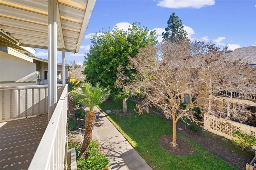 225 Avenida Majorca Laguna Woods, CA 92637