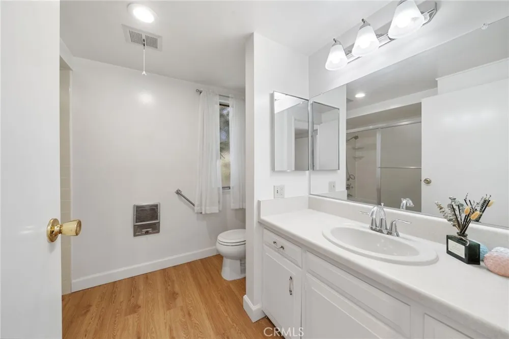 225 Avenida Majorca Laguna Woods, CA 92637