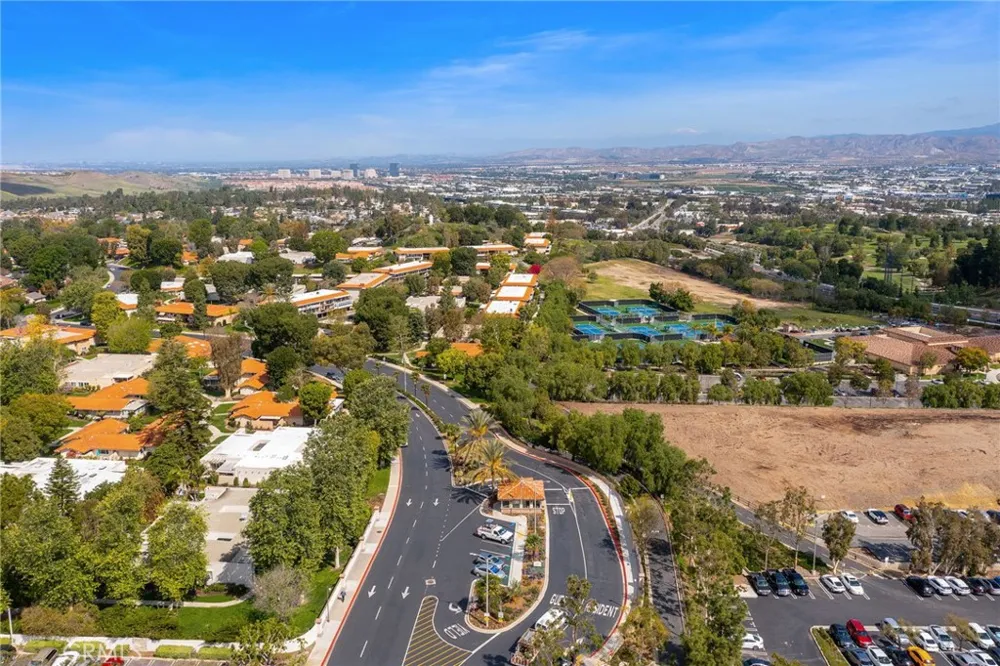225 Avenida Majorca Laguna Woods, CA 92637