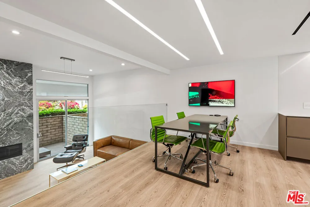 4801 La Villa Marina #C Marina del Rey, CA 90292