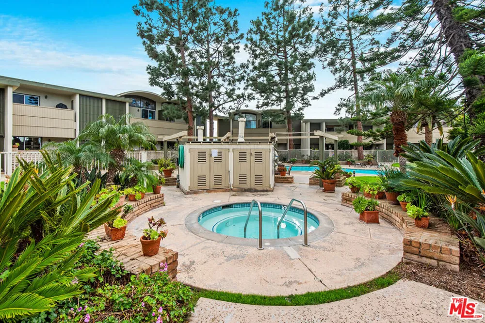 4801 La Villa Marina #C Marina del Rey, CA 90292