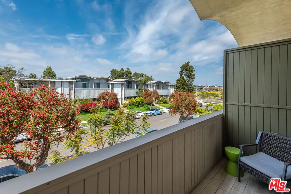 4801 La Villa Marina #C Marina del Rey, CA 90292