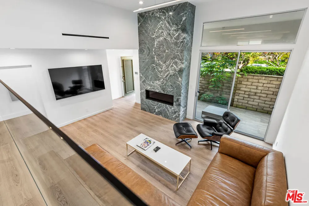 4801 La Villa Marina #C Marina del Rey, CA 90292