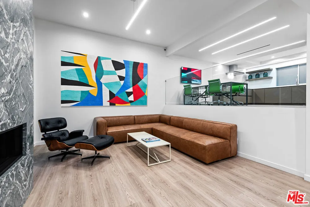 4801 La Villa Marina #C Marina del Rey, CA 90292