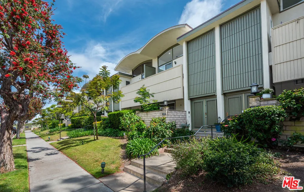 4801 La Villa Marina #C Marina del Rey, CA 90292