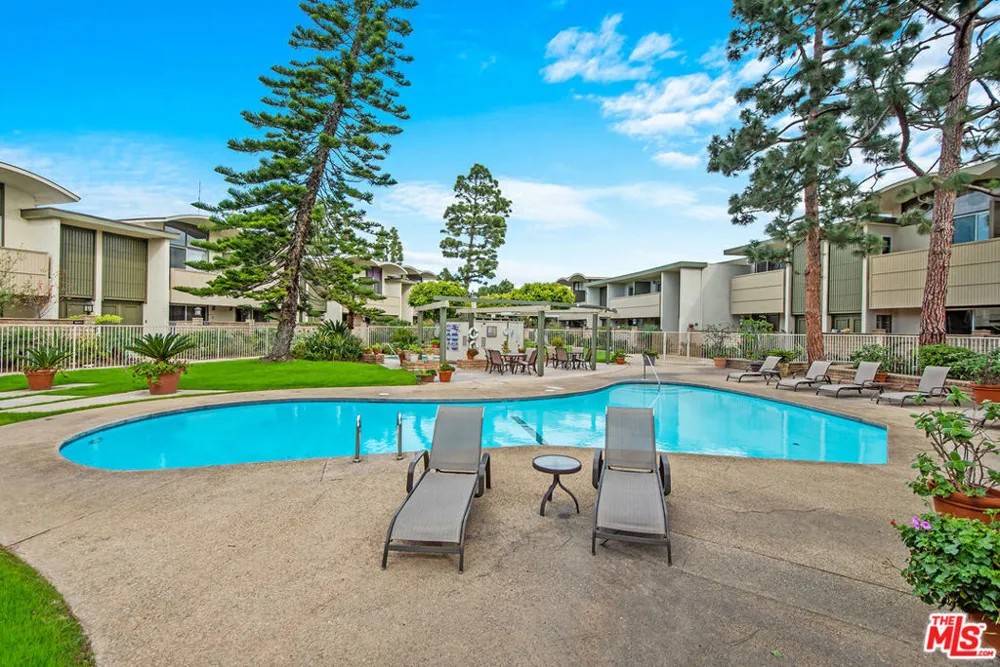 4801 La Villa Marina #C Marina del Rey, CA 90292