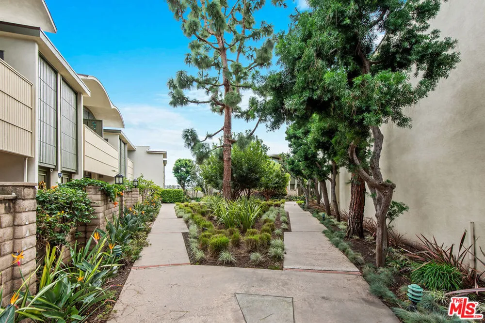 4801 La Villa Marina #C Marina del Rey, CA 90292
