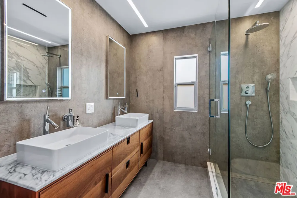 4801 La Villa Marina #C Marina del Rey, CA 90292