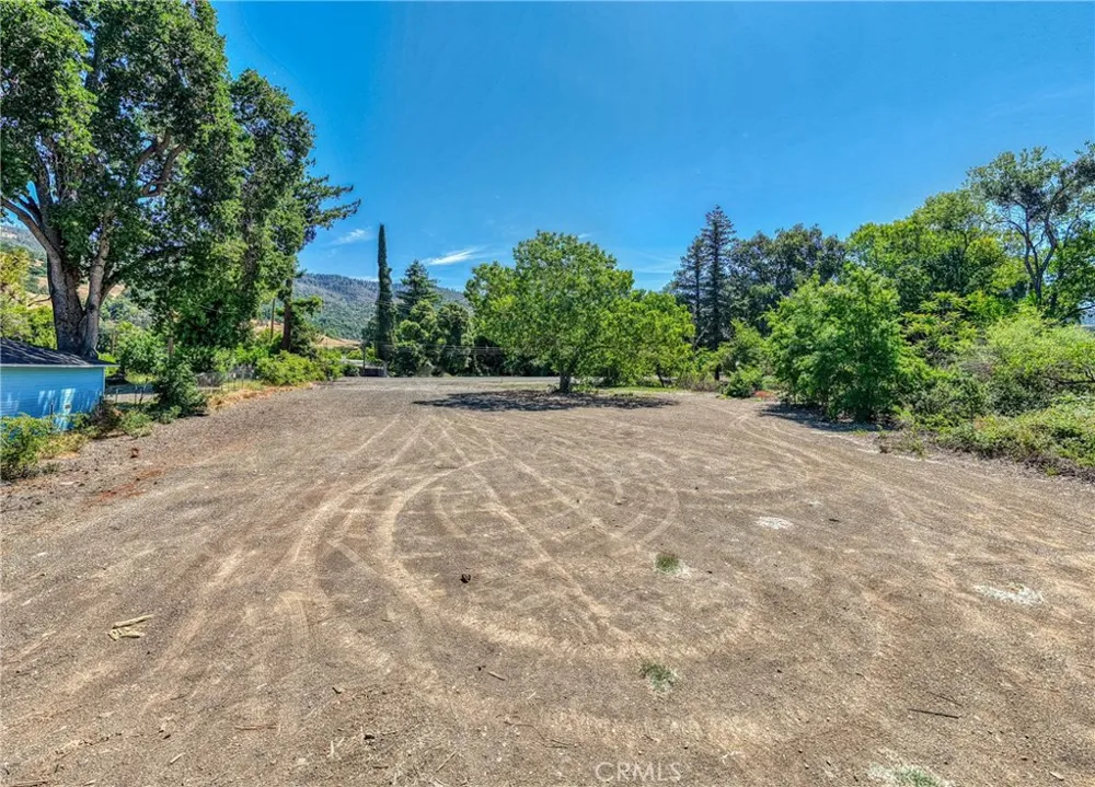 5905 E Highway 20 Lucerne, CA 95458