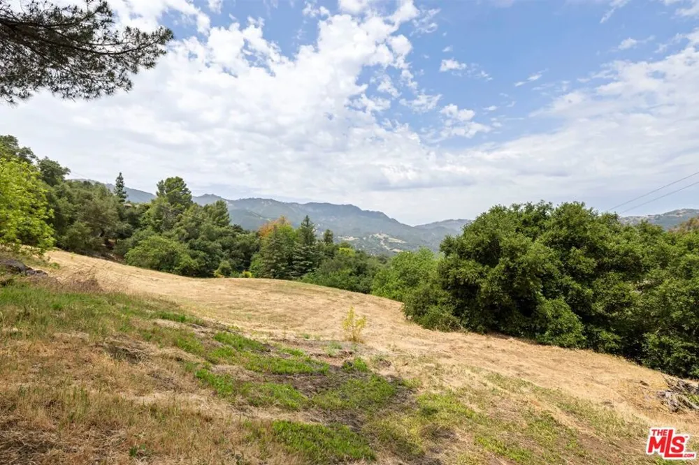 Colina Dr Topanga, CA 90290