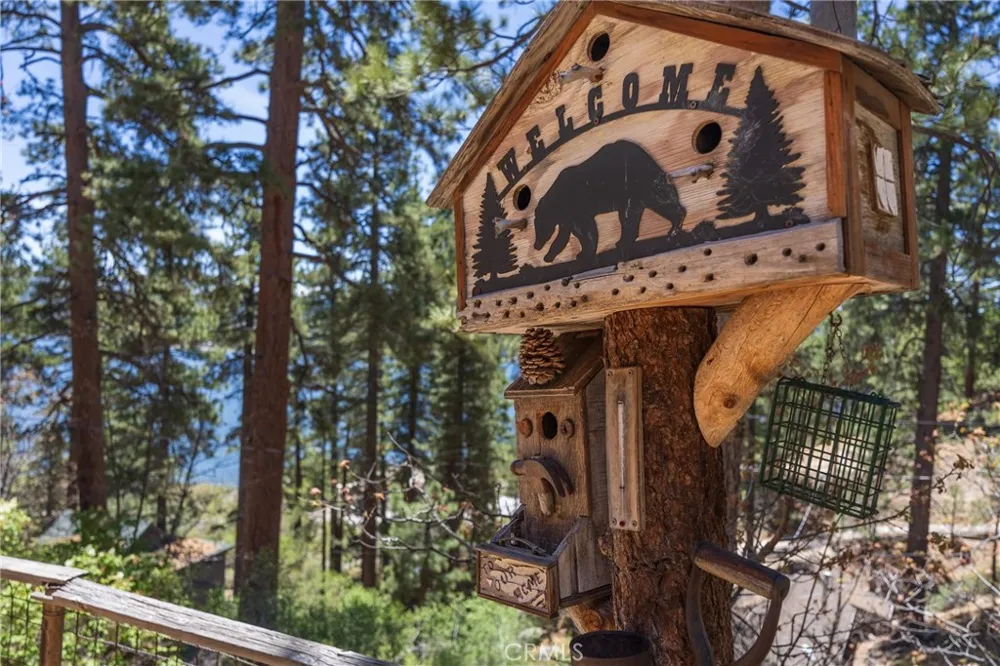 352 Big Bear Trail Fawnskin, CA 92333