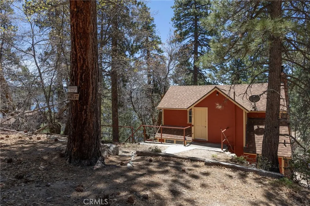 352 Big Bear Trail Fawnskin, CA 92333