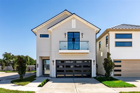603 Rolling Oaks