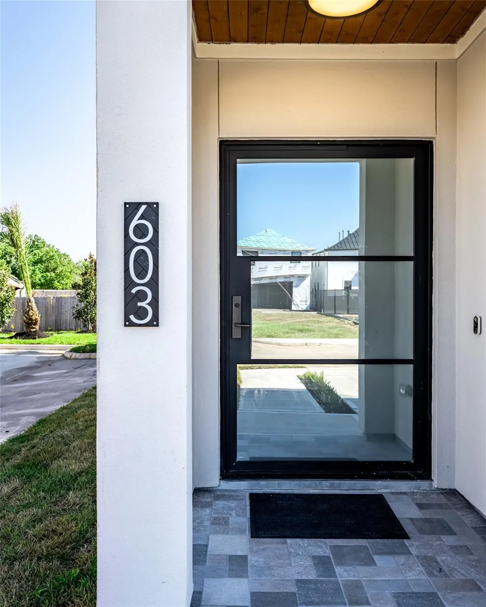 603 Rolling Oaks Stafford, TX 77477