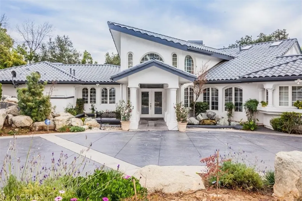 4305 Sunflower Avenue Covina, CA 91724
