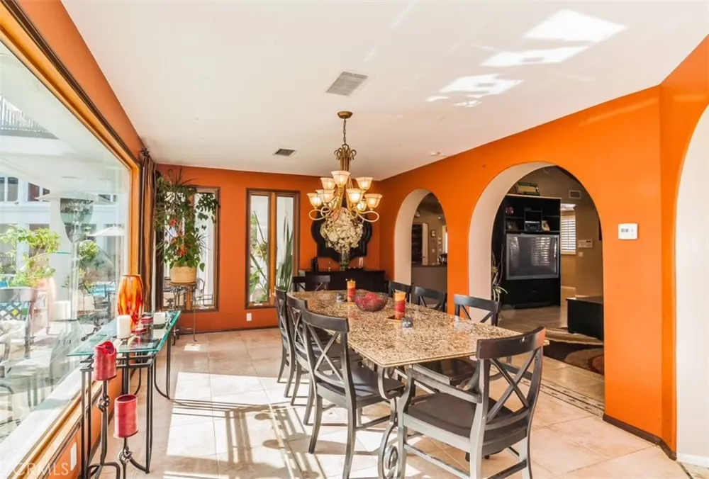 4305 Sunflower Avenue Covina, CA 91724