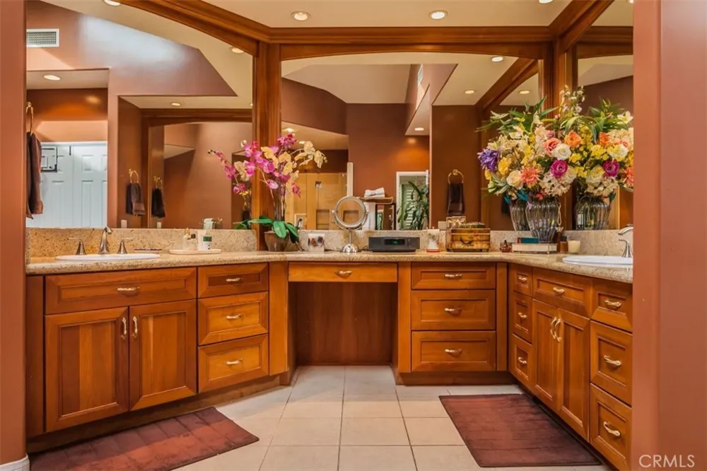 4305 Sunflower Avenue Covina, CA 91724