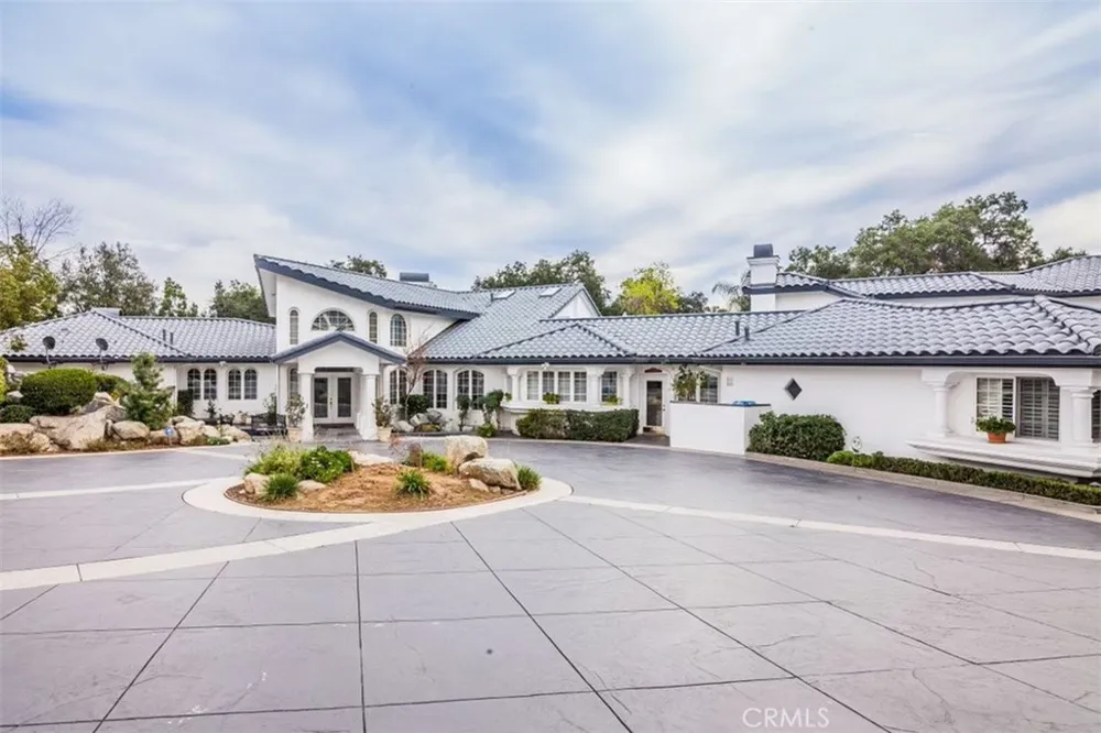 4305 Sunflower Avenue Covina, CA 91724