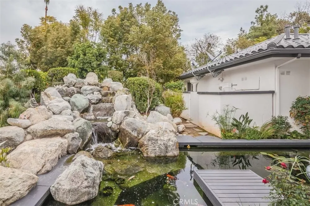 4305 Sunflower Avenue Covina, CA 91724