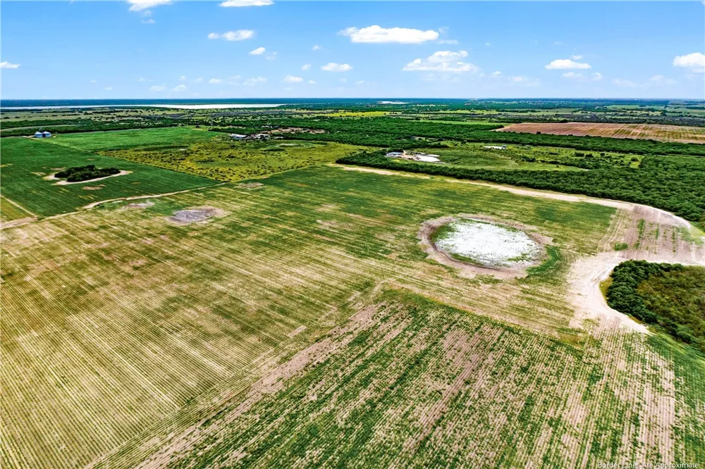 9 E County Road 2300 Riviera, TX 78379