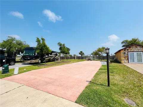 3 Augusta Circle