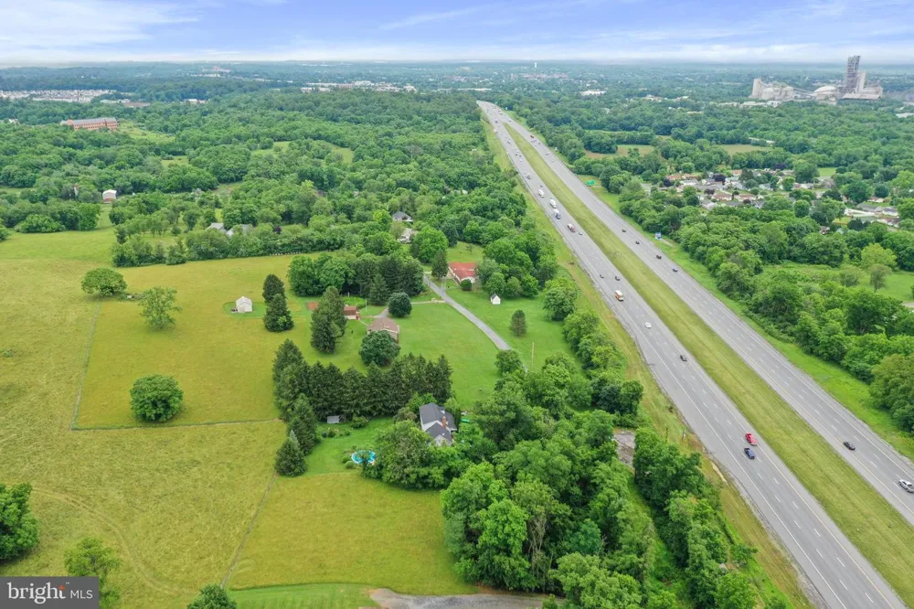 HAROLD DRIVE Martinsburg, WV 25403