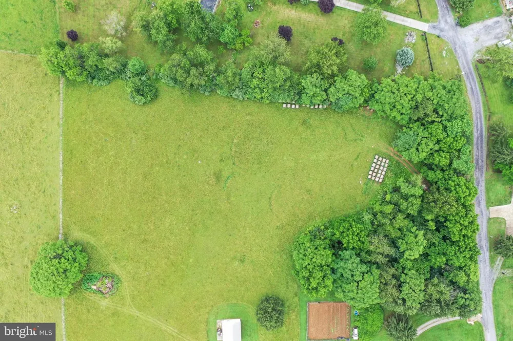 HAROLD DRIVE Martinsburg, WV 25403