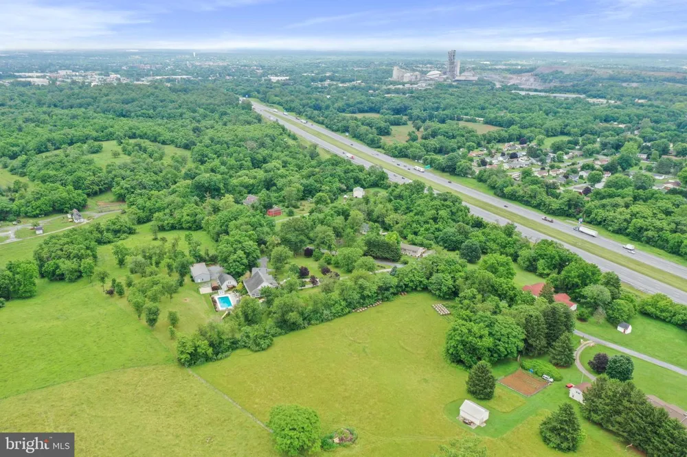 HAROLD DRIVE Martinsburg, WV 25403