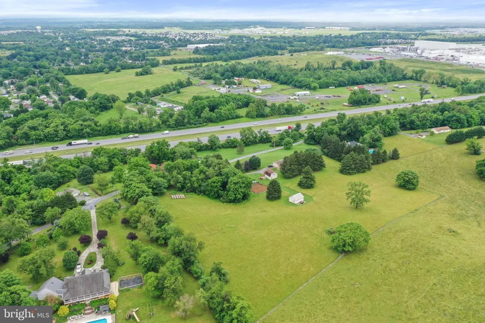 HAROLD DRIVE Martinsburg, WV 25403