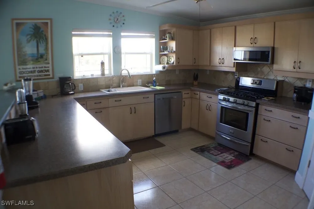 BINNACLE LANE St James City, FL 33956