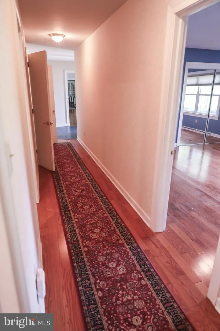 27135 E LILLIAN STREET Hebron, MD 21830