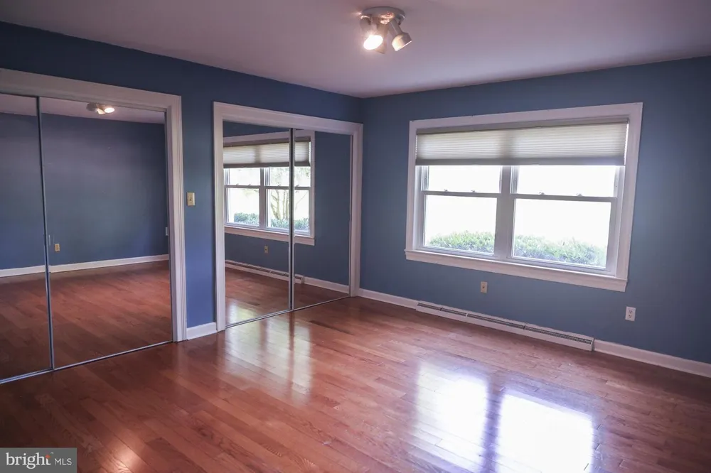 27135 E LILLIAN STREET Hebron, MD 21830