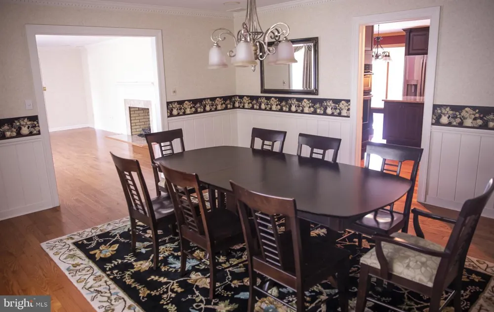 27135 E LILLIAN STREET Hebron, MD 21830