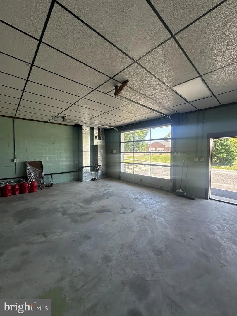 27135 E LILLIAN STREET Hebron, MD 21830
