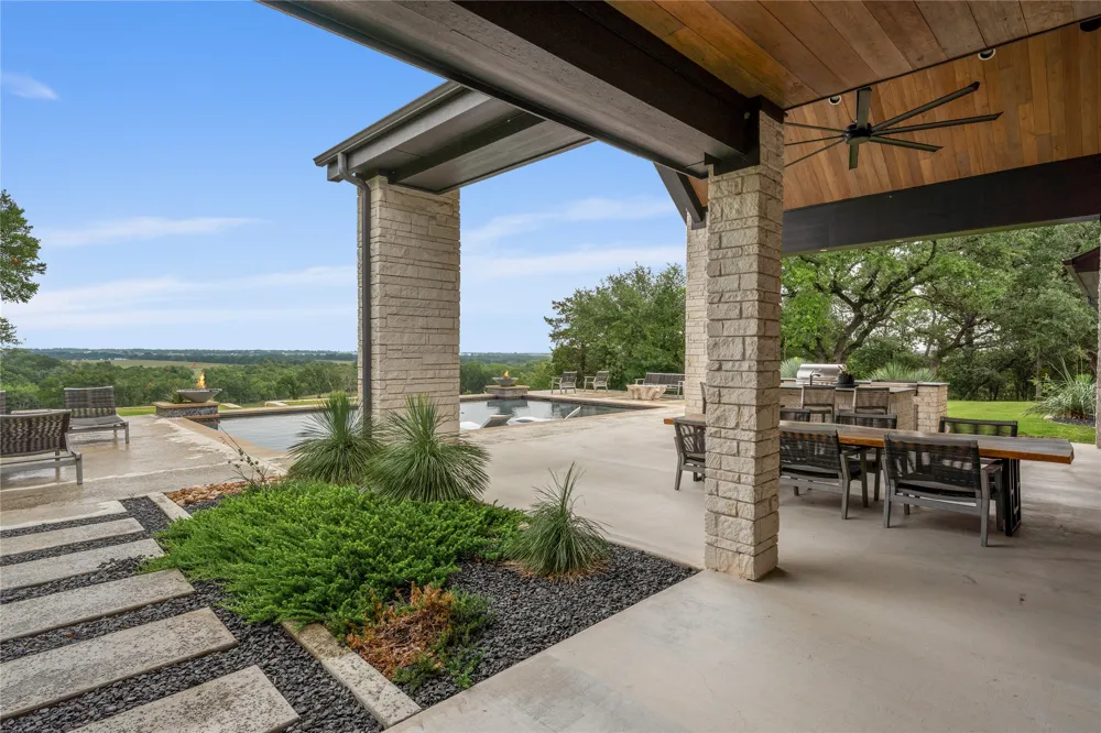 19102 Post Oak Road Bartlett, TX 76511