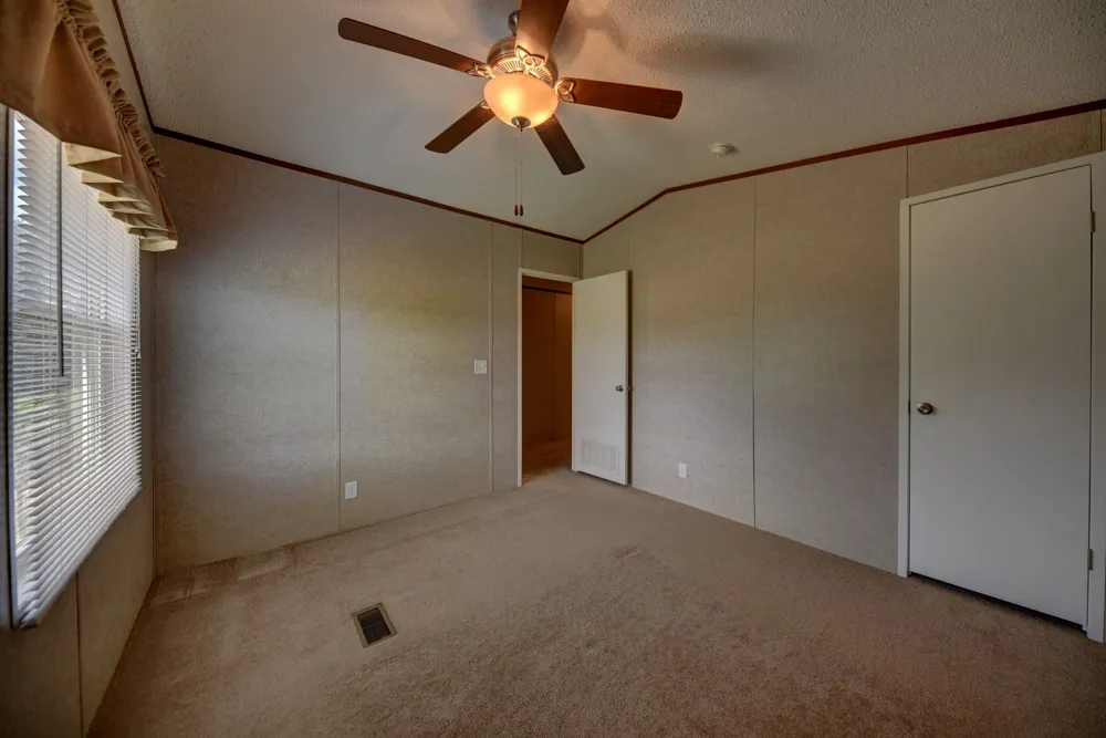 1368 County Road 207 Giddings, TX 78942