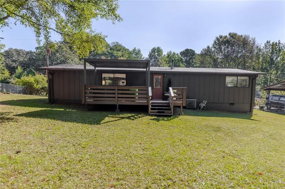 111 Robinhood Drive Woodstock, GA 30188