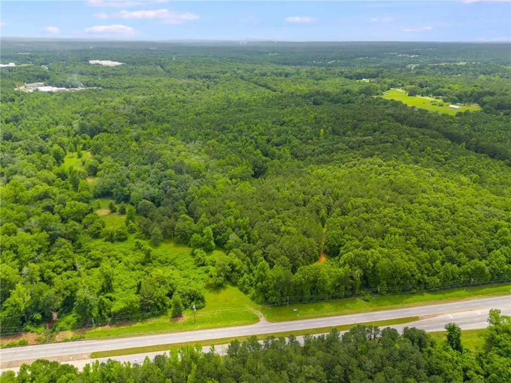 2464 N 27 Highway & Bagwell Road Carrollton, GA 30117