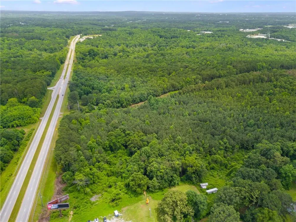 2464 N 27 Highway & Bagwell Road Carrollton, GA 30117
