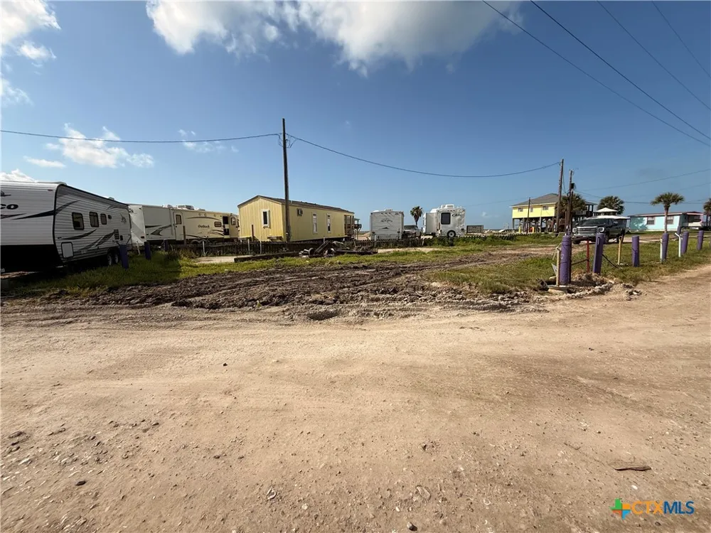 7 Bell Street Port Lavaca, TX 77979